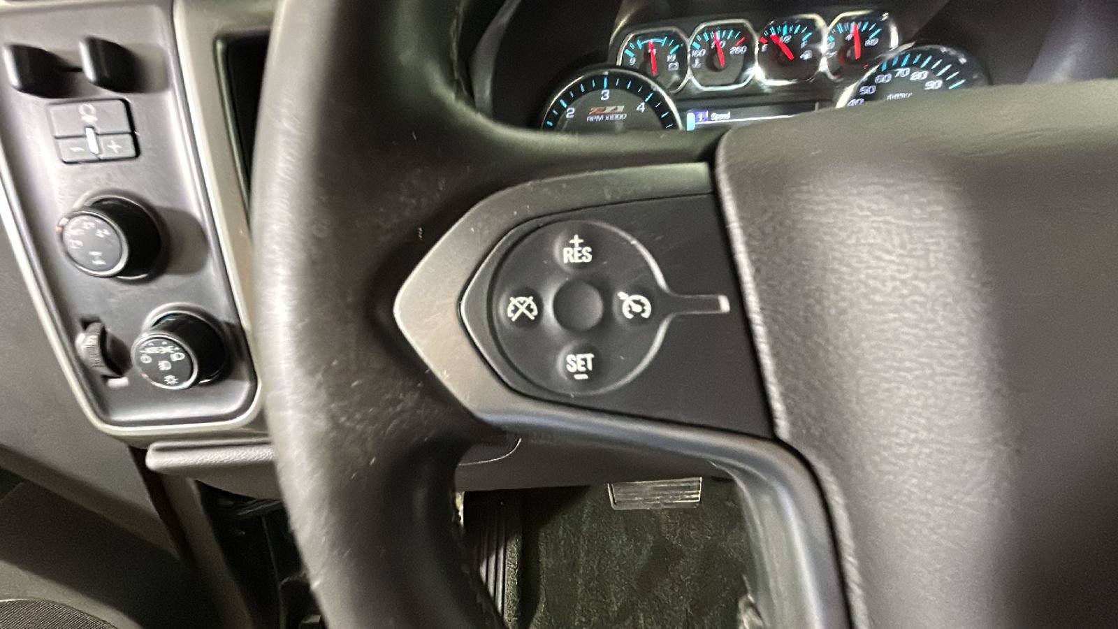 Used 2014 Chevrolet Silverado 1500 LT w/ All Star Edition AWD/4WD image 19