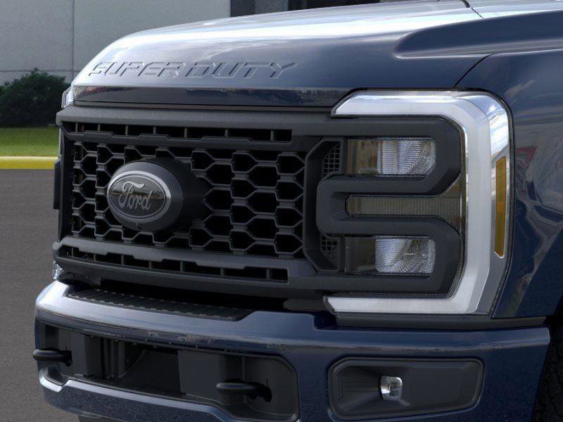 New 2025 Ford F350 Lariat w/ Lariat Ultimate Package image 17