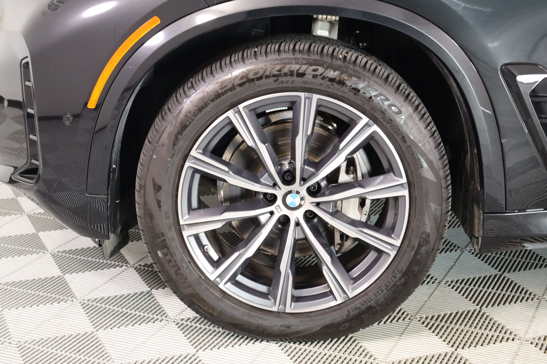 Used 2026 BMW X5 xDrive40i AWD/4WD image 19