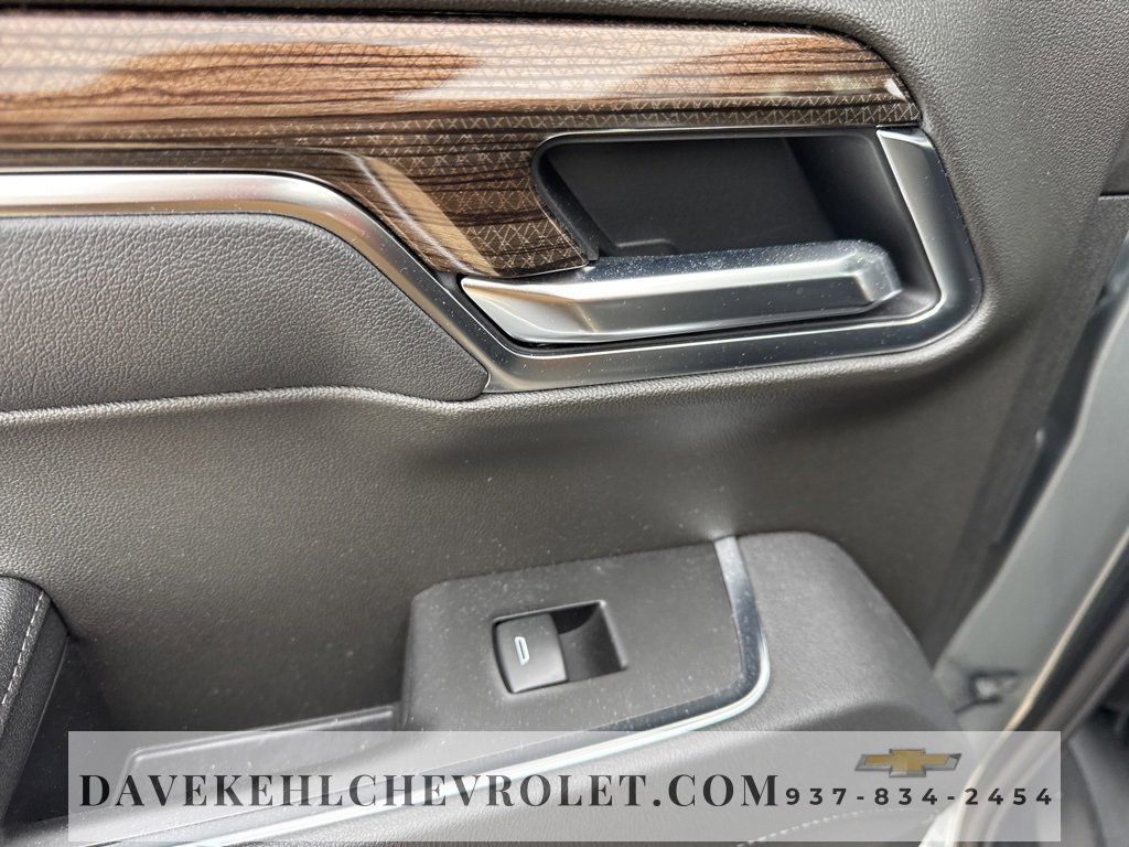 Used 2025 Chevrolet Silverado 1500 LT image 34