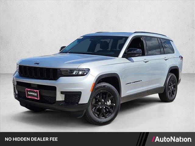 New 2025 Jeep Grand Cherokee L Altitude RWD image 1
