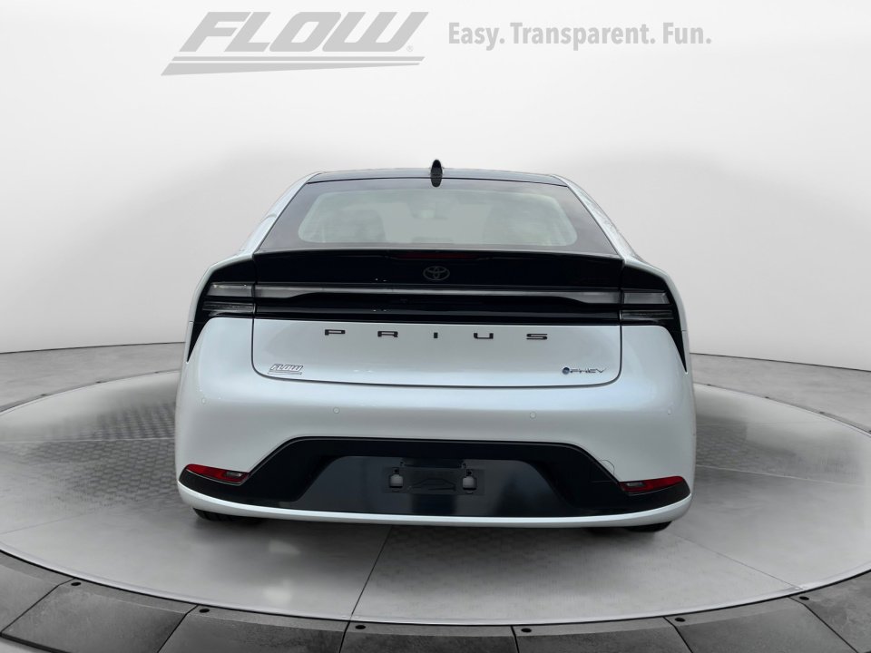 New 2026 Toyota Prius Plug-In Hybrid image 6