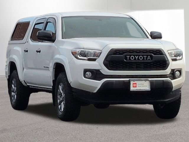 Certified 2017 Toyota Tacoma SR5 w/ Tow Package image 3