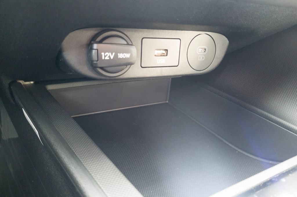 New 2026 Hyundai Elantra SE FWD image 22