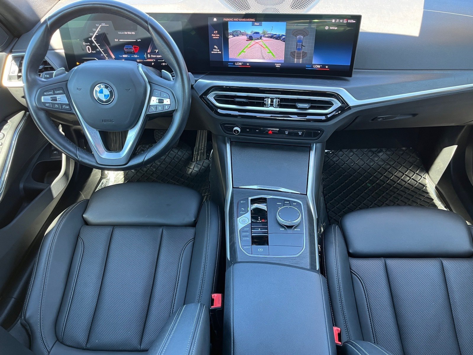 Used 2024 BMW 330i Sedan RWD image 12