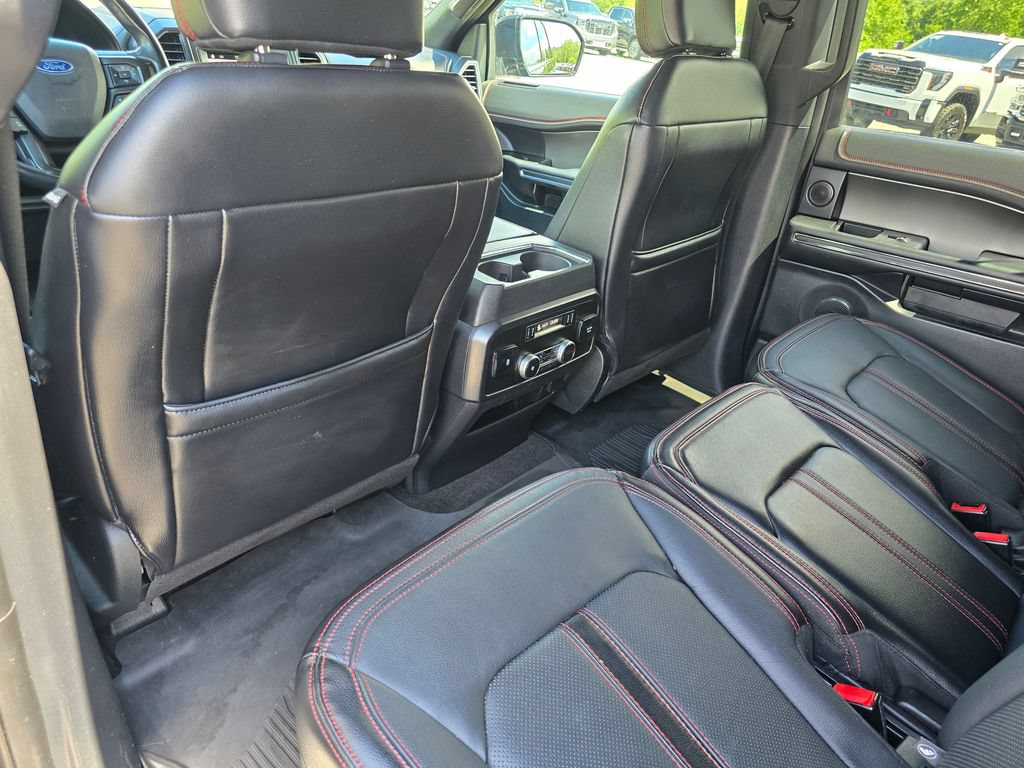 Used 2019 Ford Expedition Limited w/ Equipment Group 303A AWD/4WD image 28