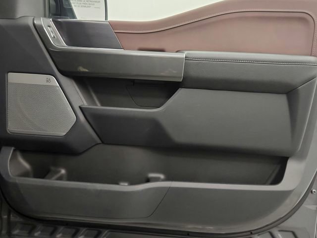 Used 2023 Ford F150 Lariat w/ Equipment Group 502A High image 33