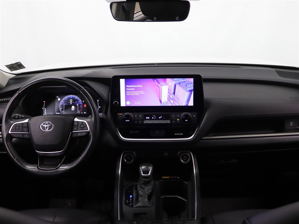 Used 2024 Toyota Grand Highlander XLE image 21