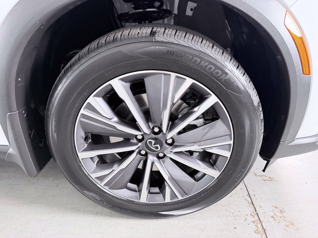 New 2027 INFINITI QX60 Luxe w/ Cargo Package FWD image 4
