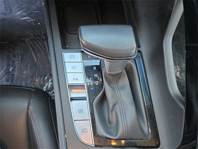 Used 2024 Hyundai Elantra Limited image 22