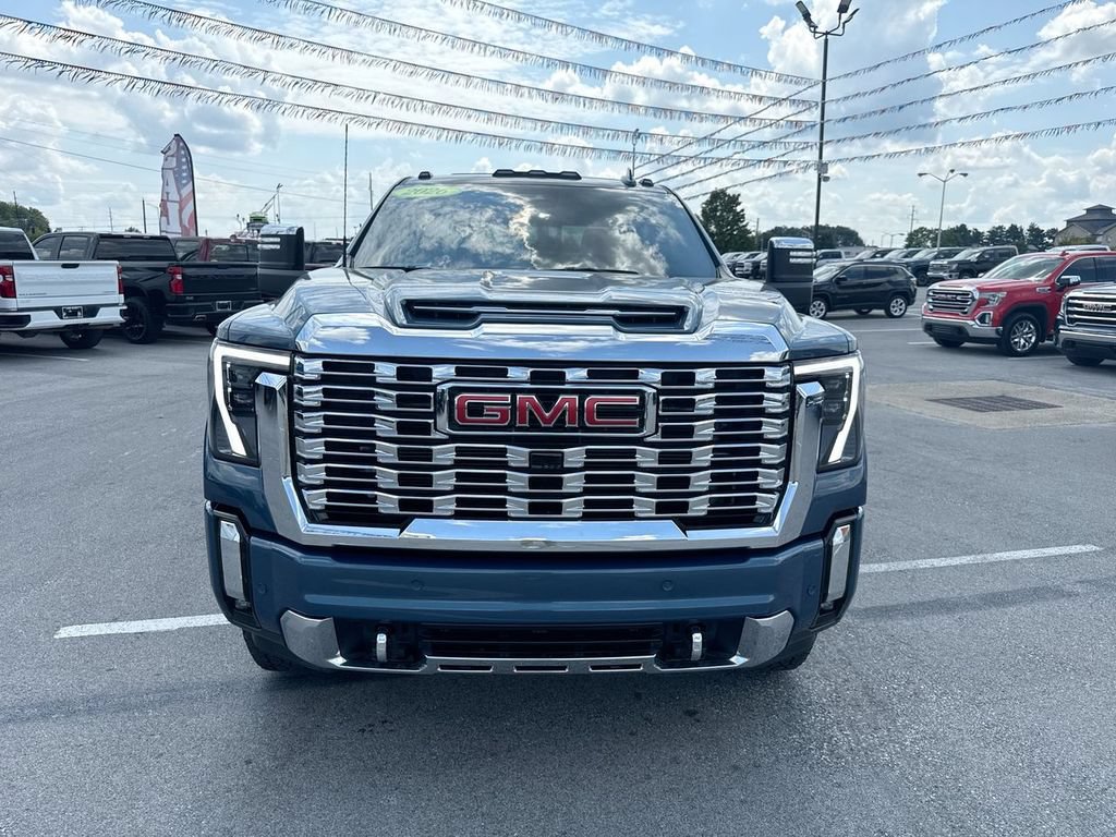 Used 2026 GMC Sierra 2500 Denali w/ Denali Reserve Package AWD/4WD image 16