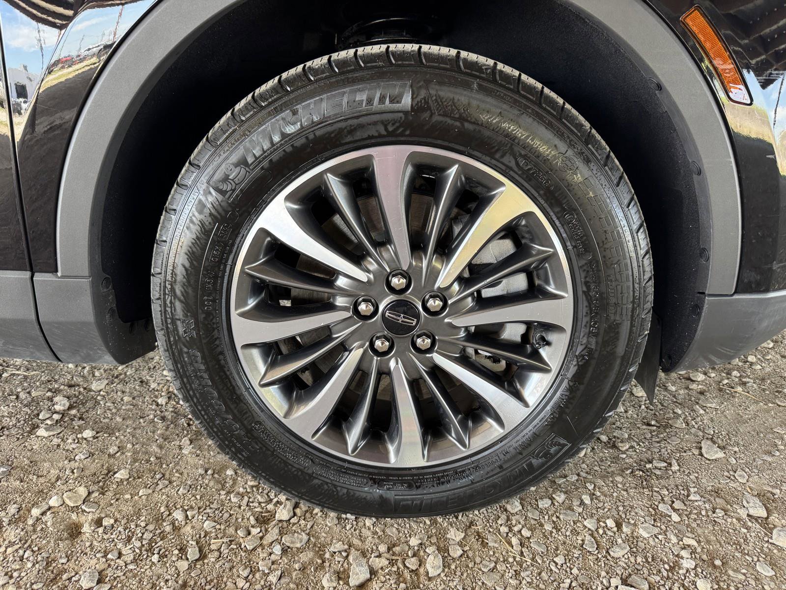 Used 2023 Lincoln Nautilus AWD image 42