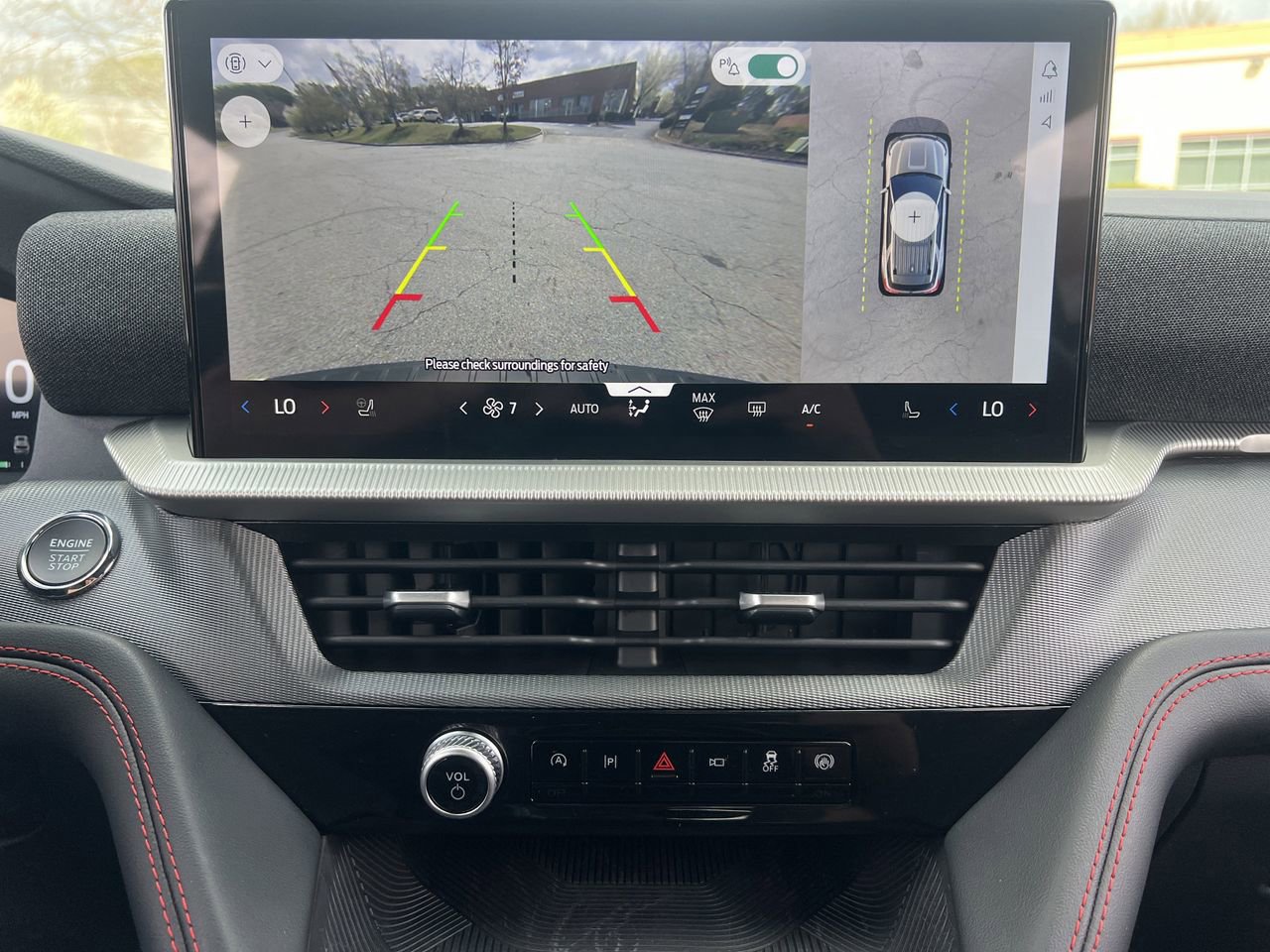 New 2026 Ford Explorer ST-Line w/ ST-Line Street Pack image 4