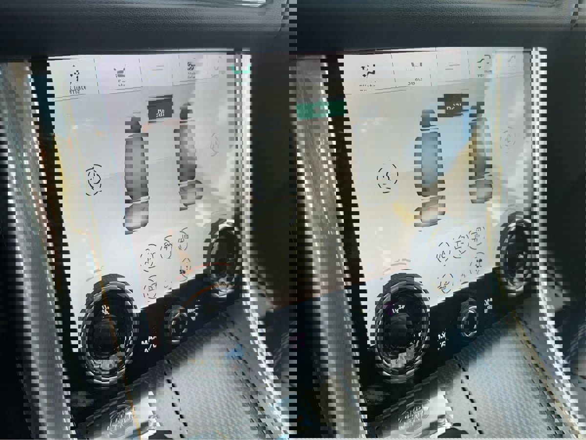 Used 2020 Land Rover Range Rover Sport HSE Dynamic AWD/4WD image 47