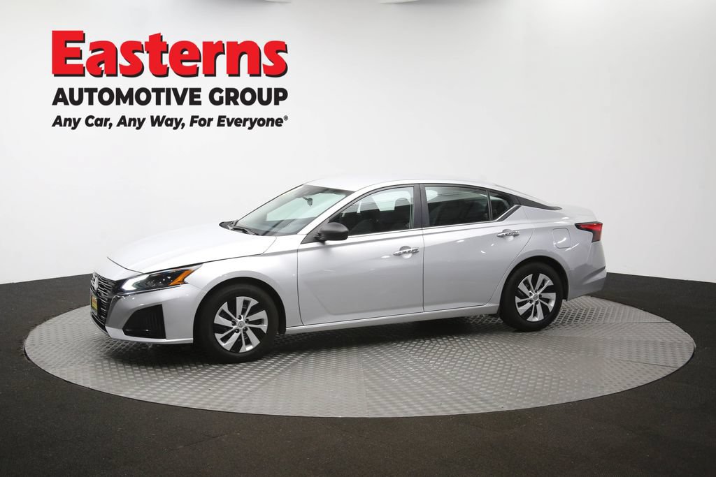 Used 2024 Nissan Altima 2.5 S FWD image 57