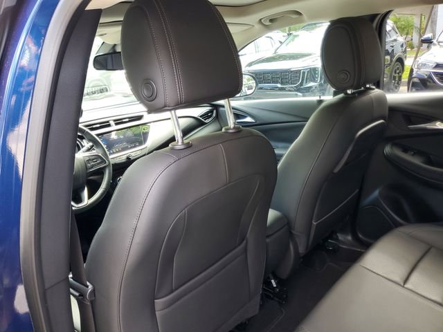 Certified 2023 Buick Encore GX Essence w/ Experience Buick Package FWD image 12