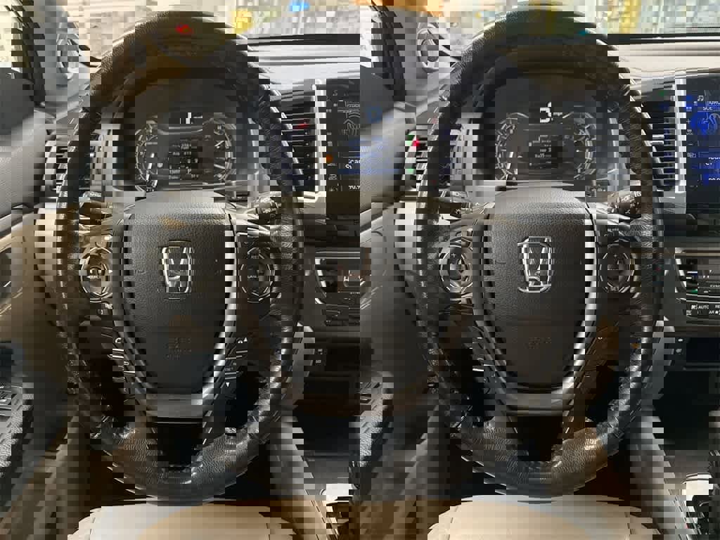 Used 2016 Honda Pilot EX-L image 25