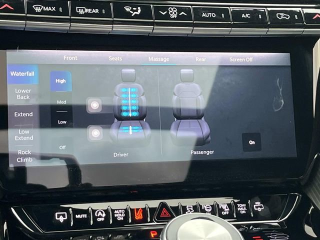 New 2026 Jeep Grand Wagoneer Summit w/ Premium Group III image 34