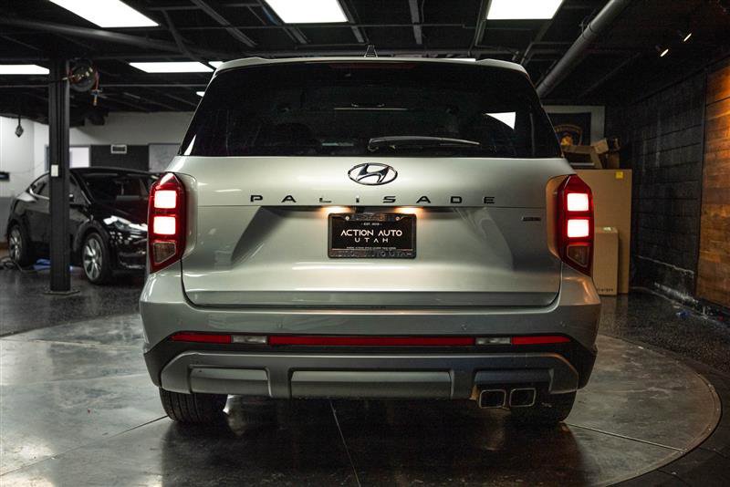 Used 2024 Hyundai Palisade SE image 6