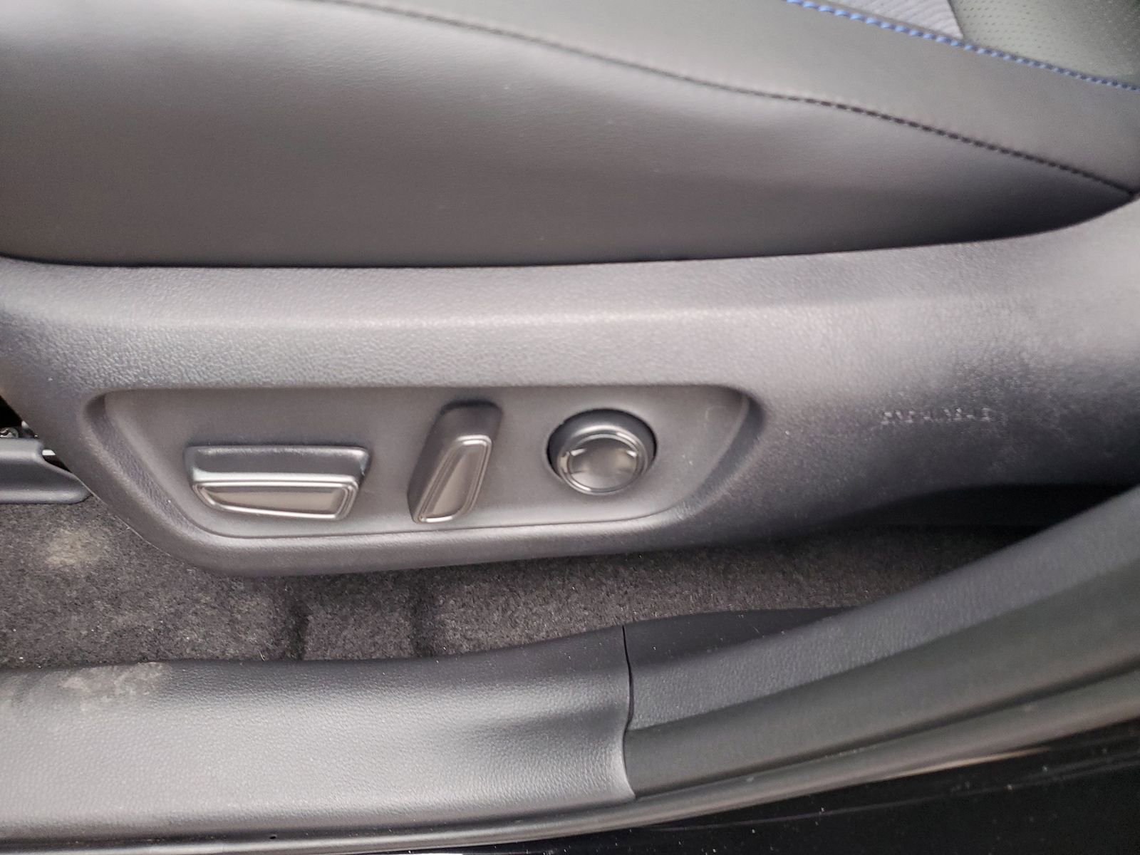 New 2026 Toyota RAV4 XSE image 19