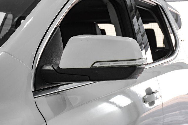 Used 2023 GMC Acadia SLT image 37