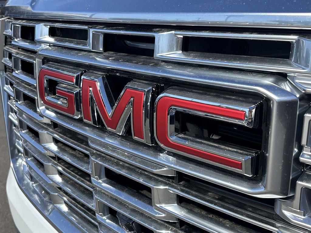 New 2026 GMC Yukon XL Denali image 31