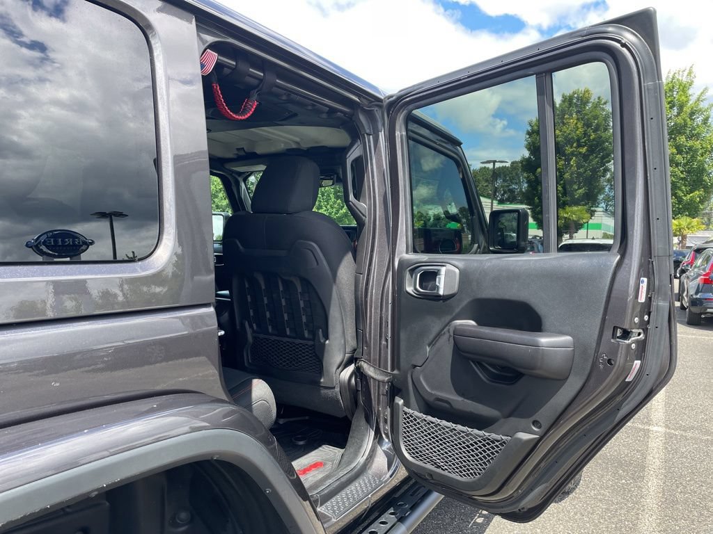 Used 2019 Jeep Wrangler Unlimited Rubicon AWD/4WD image 16