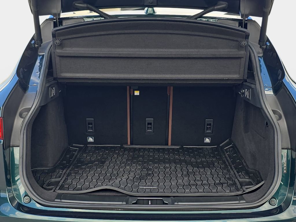 Used 2018 Jaguar F-PACE S image 14