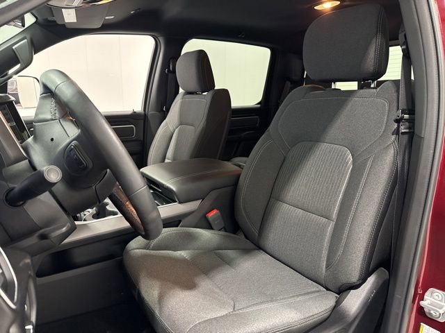 Used 2019 RAM 1500 Big Horn AWD/4WD image 9