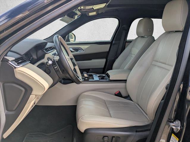 Used 2023 Land Rover Range Rover Velar R-Dynamic S image 17