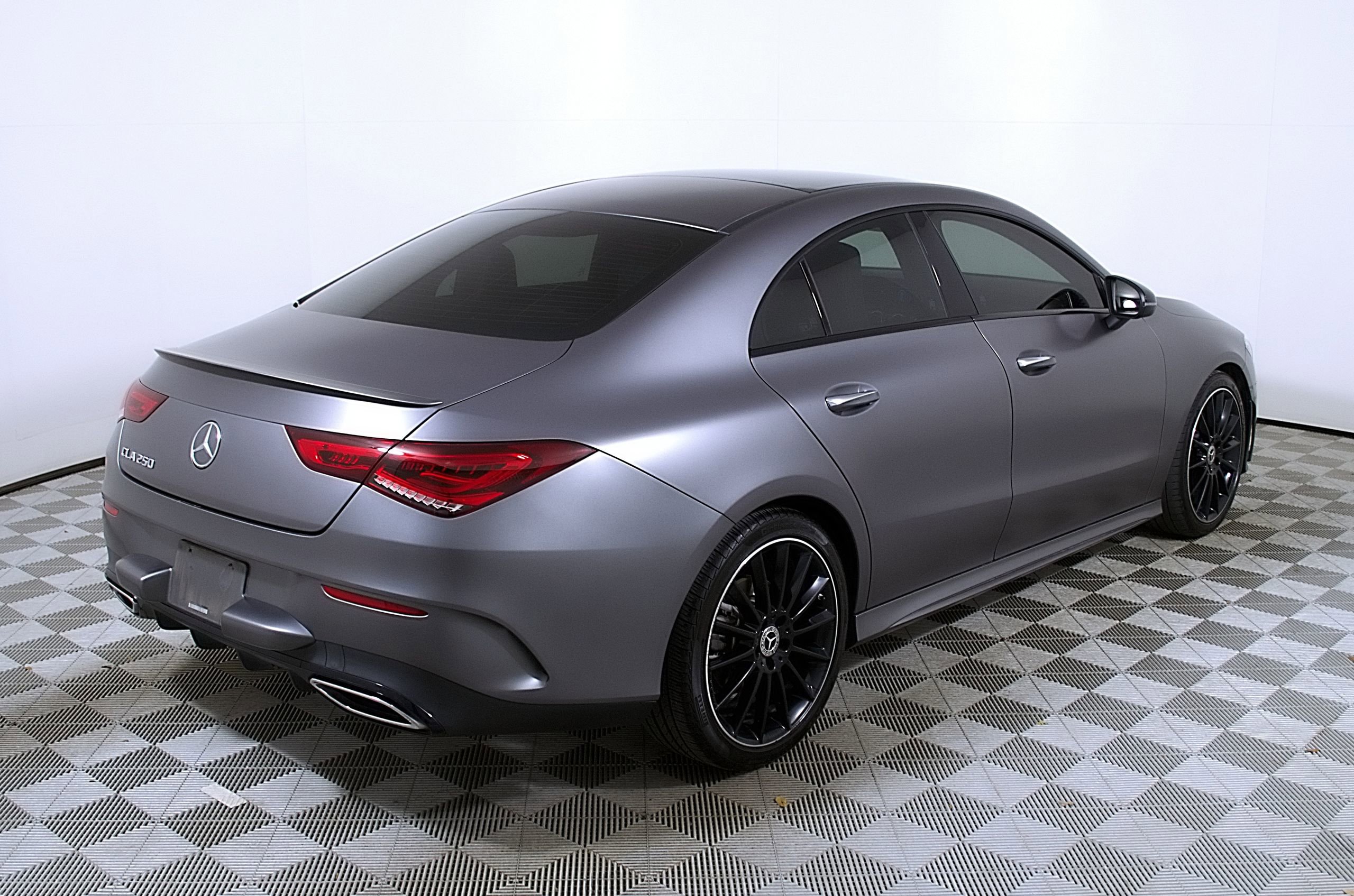 Used 2022 Mercedes-Benz CLA 250 image 7