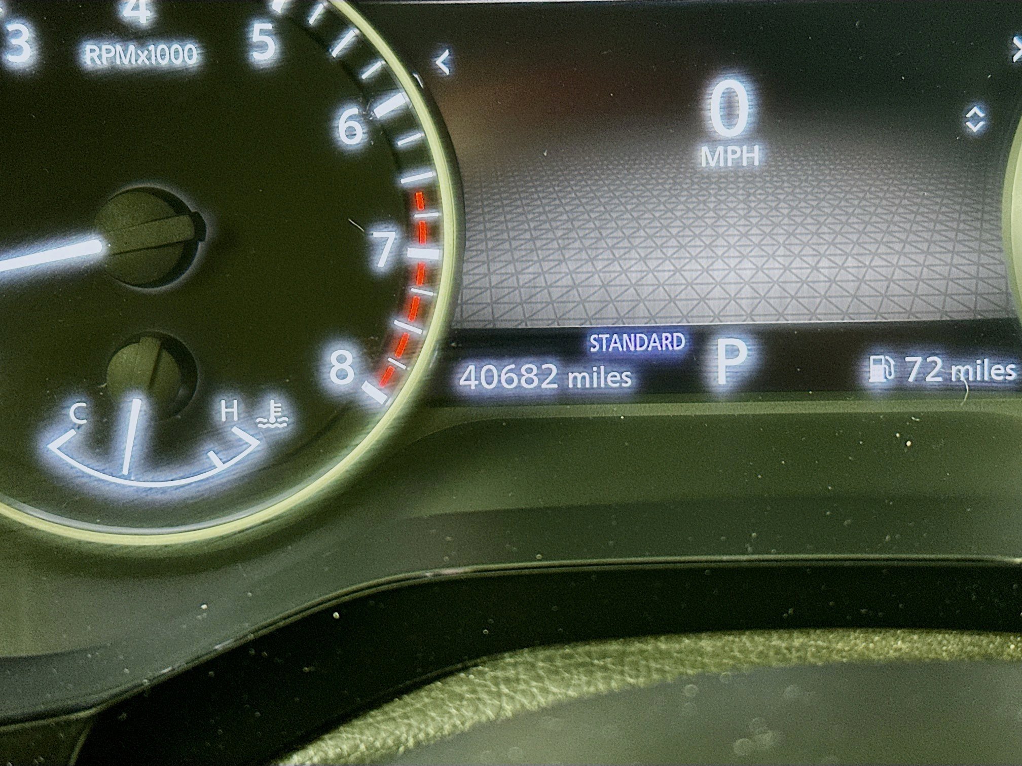 Used 2024 Nissan Pathfinder SV image 19