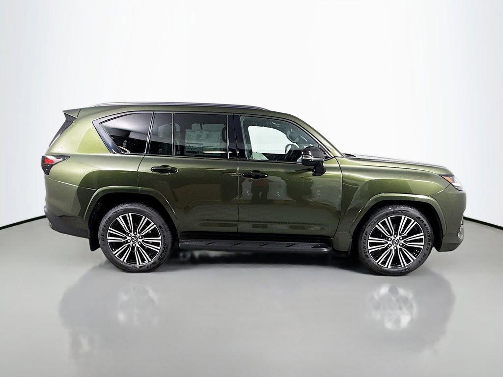 New 2026 Lexus LX 600 4WD w/ Luxury Package image 4