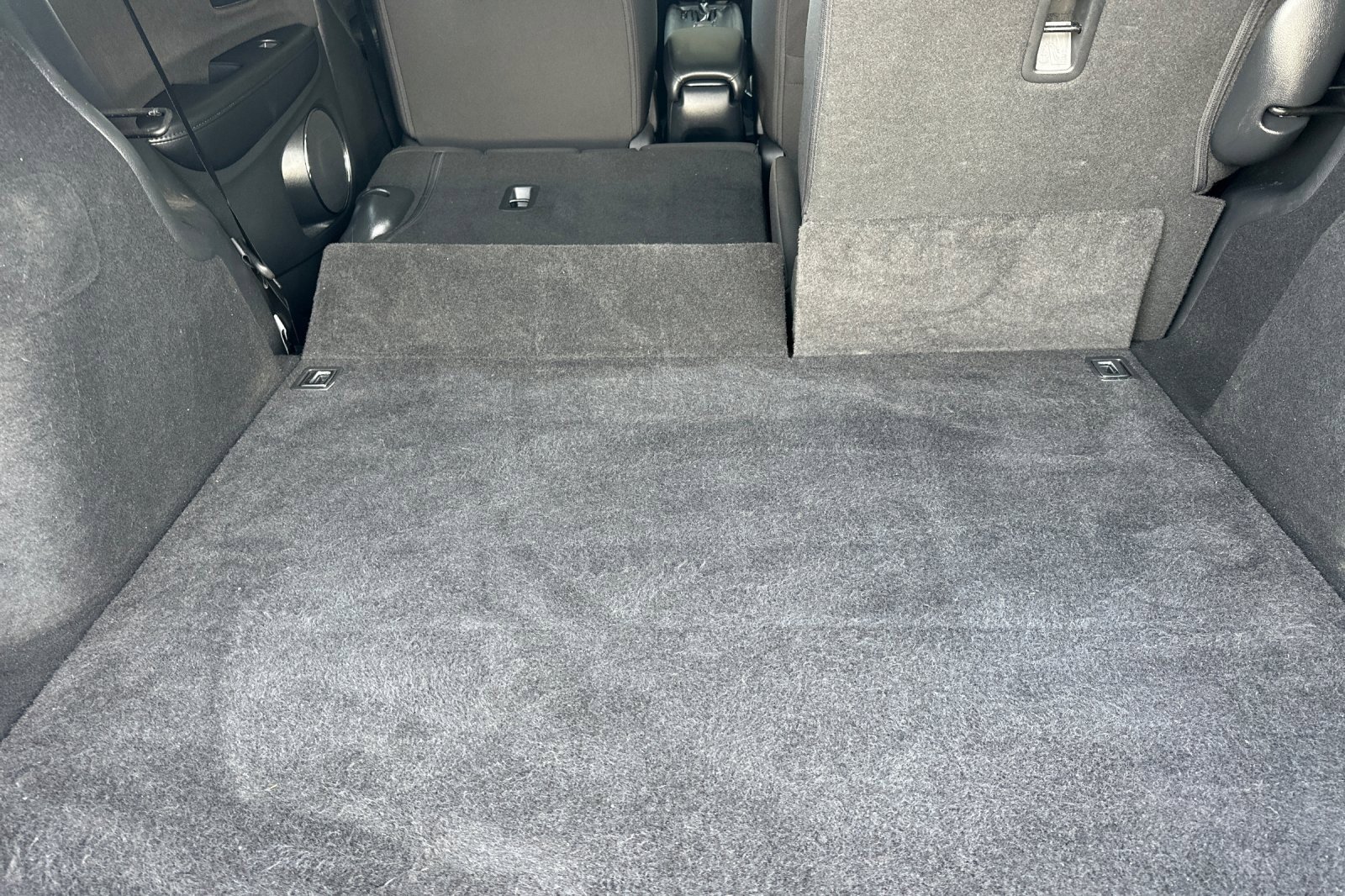 Used 2018 Honda HR-V EX image 17