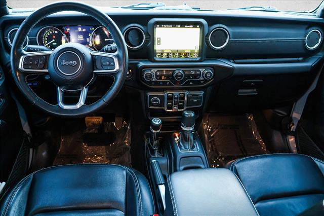 Used 2022 Jeep Wrangler Unlimited Sahara w/ Cold Weather Group image 22