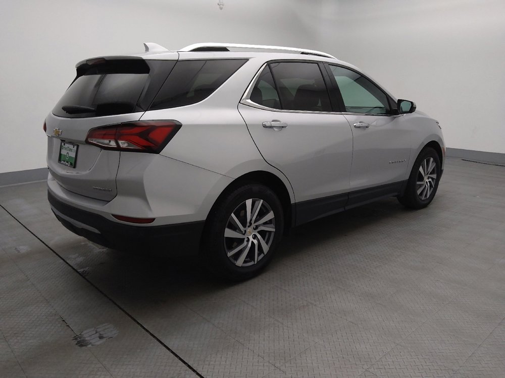 Used 2022 Chevrolet Equinox Premier image 10