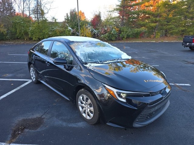 Used 2024 Toyota Corolla LE image 10