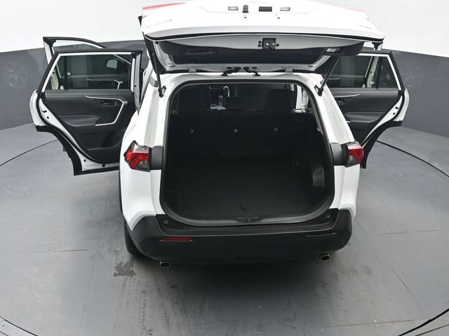 Certified 2023 Toyota RAV4 LE AWD/4WD image 45