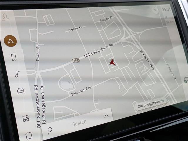 Used 2025 Land Rover Discovery S AWD/4WD image 14