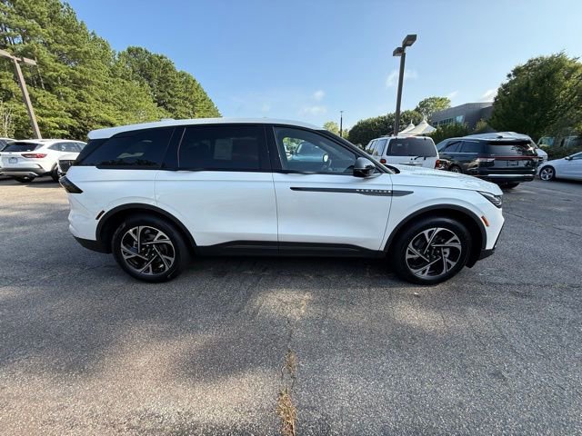 New 2025 Lincoln Nautilus Premier w/ Equipment Group 102A image 16