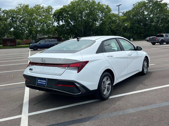 Used 2024 Hyundai Elantra SE image 5
