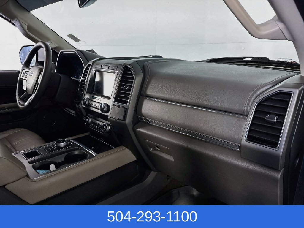 Used 2019 Ford Expedition XLT w/ Equipment Group 202A RWD image 32