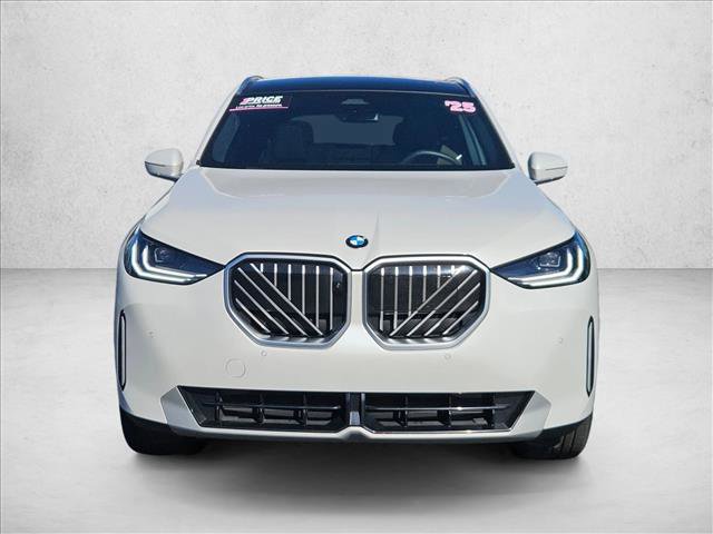 Used 2025 BMW X3 xDrive30i image 2