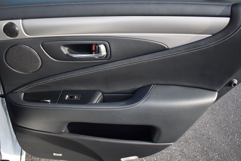 Used 2014 Lexus LS 460 AWD image 23