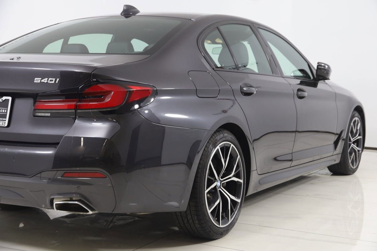 Used 2023 BMW 540i xDrive w/ M Sport Package image 52