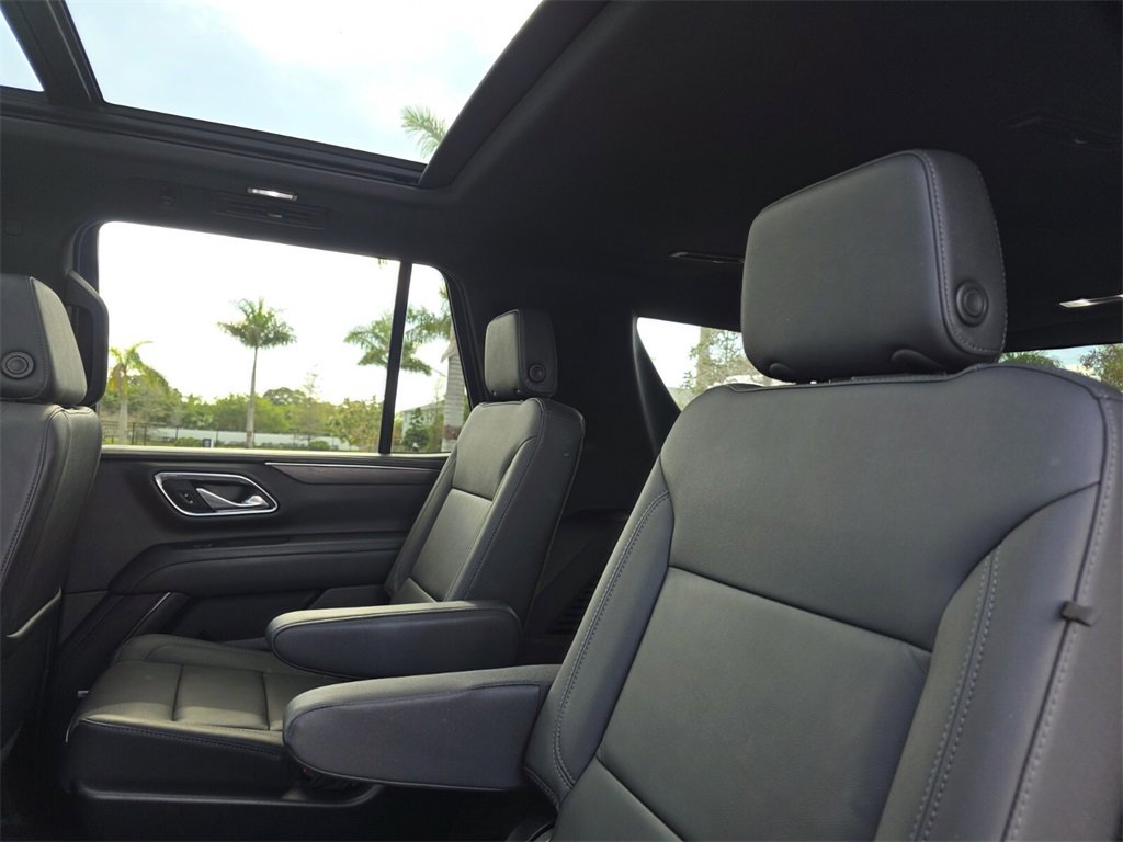 Used 2023 Chevrolet Tahoe Z71 w/ Luxury Package image 18