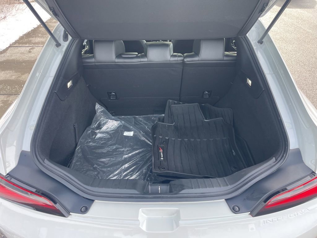 Used 2023 Acura Integra A-Spec image 5