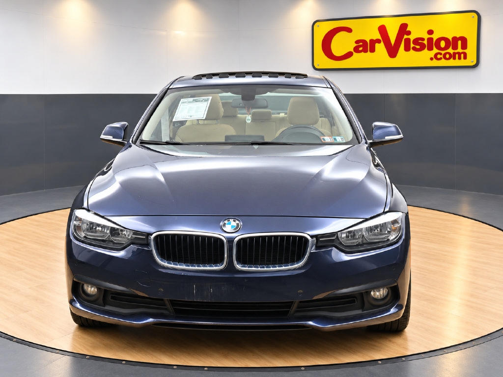 Used 2017 BMW 320i xDrive Sedan AWD/4WD image 3