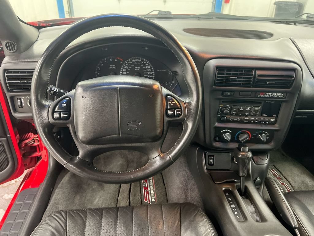 Used 2002 Chevrolet Camaro Z28 RWD image 11