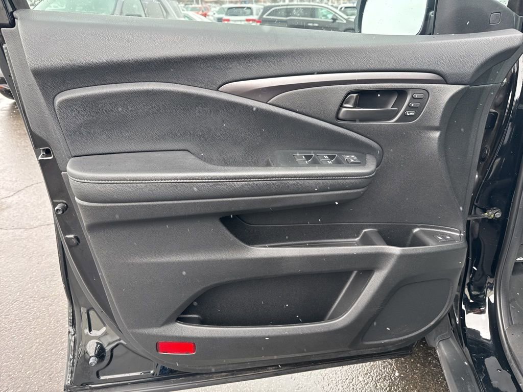 Certified 2022 Honda Passport EX-L image 32